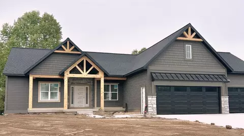 4887 Honeycrisp Dr NE, Rockford, MI 49341