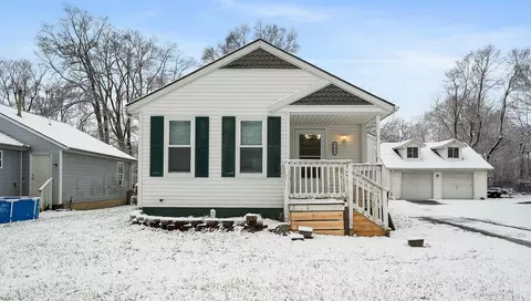 755 Cameron Ave, Pontiac, MI 48340