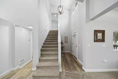 126 Peacock Walk, Jackson, MI 49202 photo 9