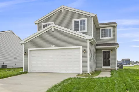 384 Lotz Ct, Wayland, MI 49348