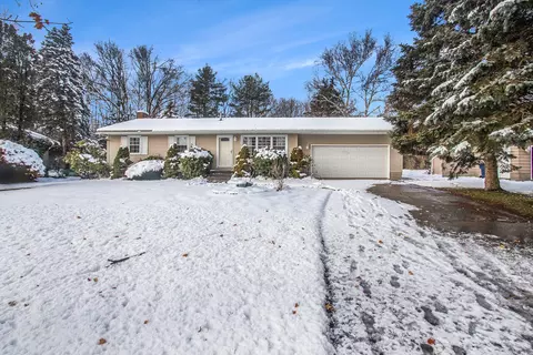 1565 Vesta Rd, Muskegon, MI 49445