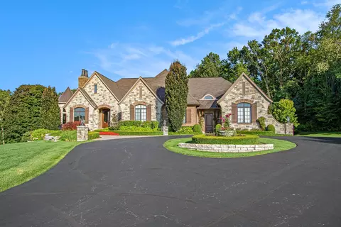 7007 28 Mile Rd, Washington, MI 48094