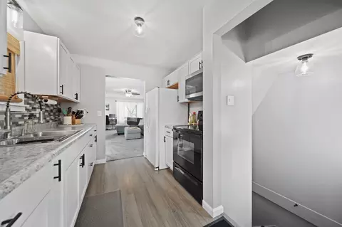 Kitchen - 713 Randolph St, Jackson, MI 49203 photo 5 of 5