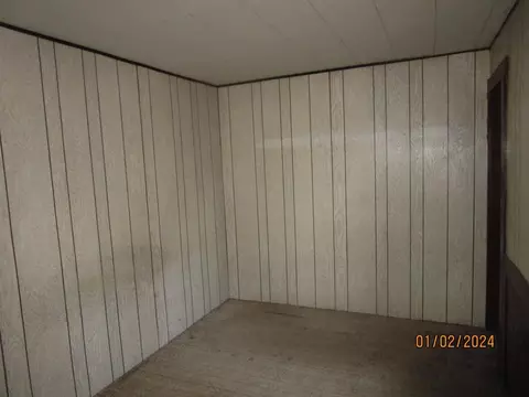 302 Henrietta St, Munith, MI 49259 photo 10