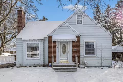 1004 Miller Rd, Kalamazoo, MI 49001