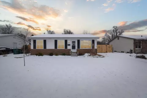30143 Jamestown St, Romulus, MI 48174