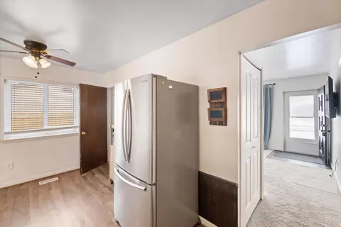 30143 Jamestown St, Romulus, MI 48174 photo 13
