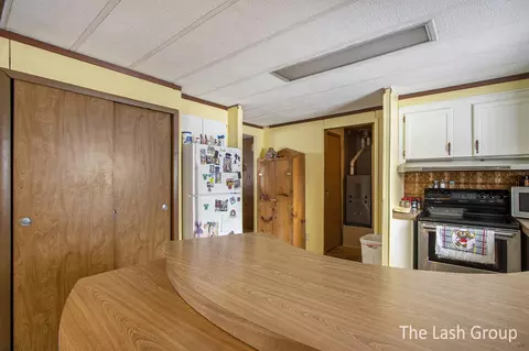 24963 E Point Dr, Mattawan, MI 49071 photo 17