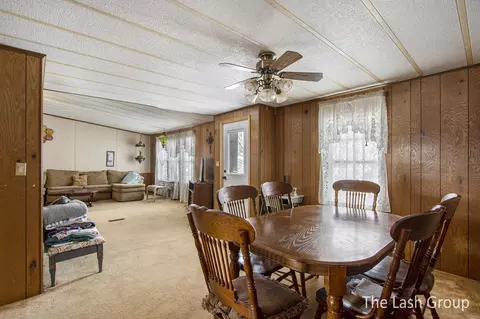 24963 E Point Dr, Mattawan, MI 49071 photo 9