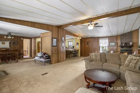 24963 E Point Dr, Mattawan, MI 49071 photo 11