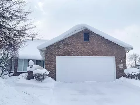 4296 Redbush Dr SW, Grandville, MI 49418