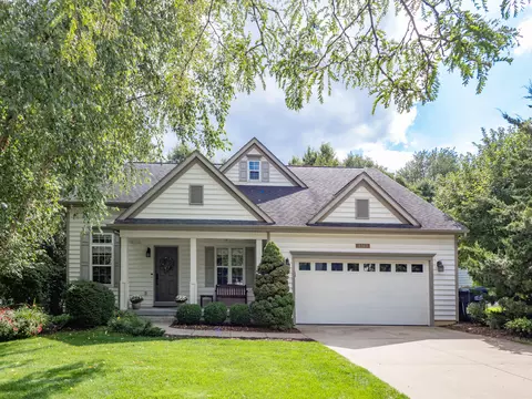 4765 Golden Ridge Trl, Portage, MI 49024