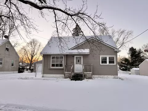 2404 Midday St, Jackson, MI 49203