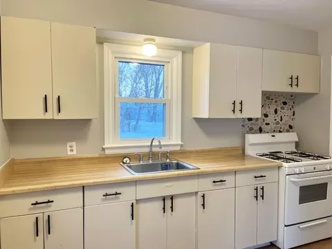 2404 Midday St, Jackson, MI 49203 photo 12