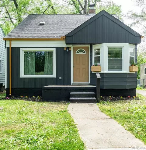 19368 Blackstone St, Detroit, MI 48219