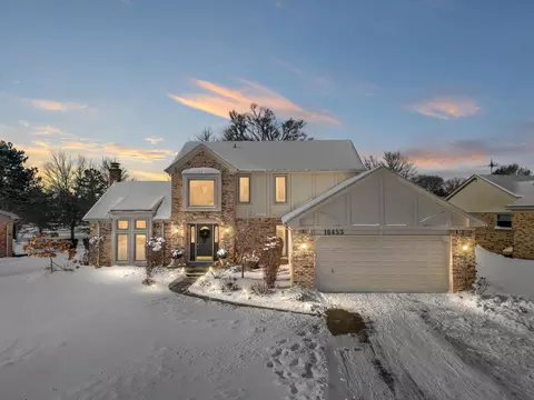 16453 White Haven Dr, Northville, MI 48168