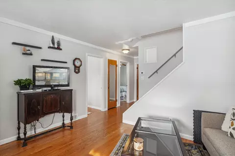 412 Massoit St, Clawson, MI 48017 photo 5