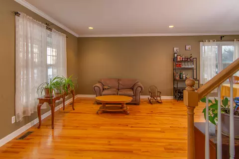 4554 Waugh Rd, Owosso, MI 48867 photo 8
