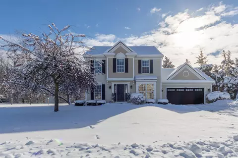 2963 Valley Glenn Cir, Kalamazoo, MI 49004