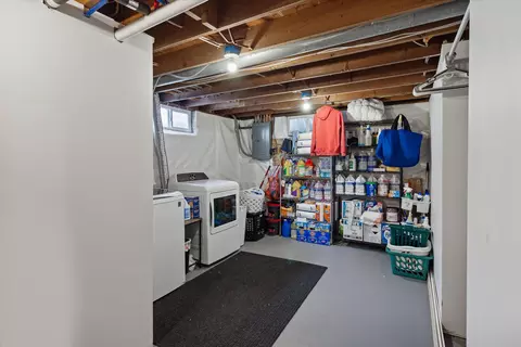509 W Gilson St, Edmore, MI 48829 photo 38
