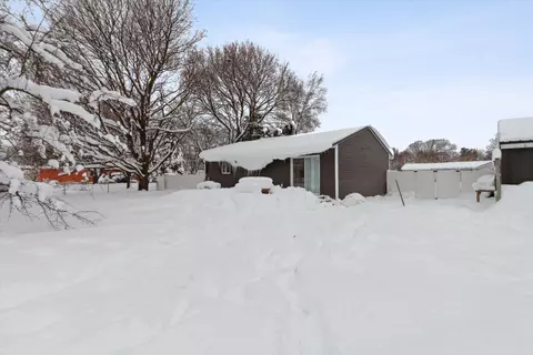 509 W Gilson St, Edmore, MI 48829 photo 52