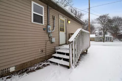 109 E Walnut St, Stanton, MI 48888 photo 25