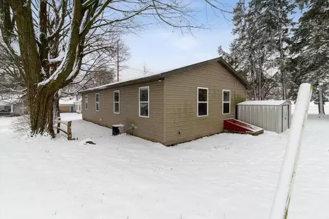 109 E Walnut St, Stanton, MI 48888 photo 28