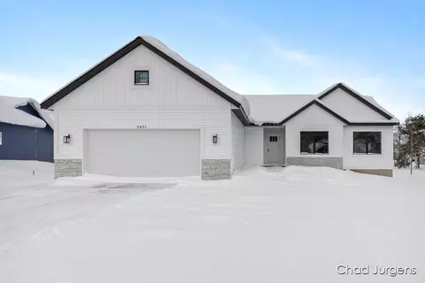 5491 Sunshine St, Allendale, MI 49401