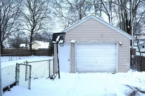 302 Hague Ave, Jackson, MI 49203 photo 20