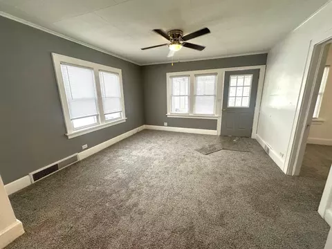 302 Hague Ave, Jackson, MI 49203 photo 4