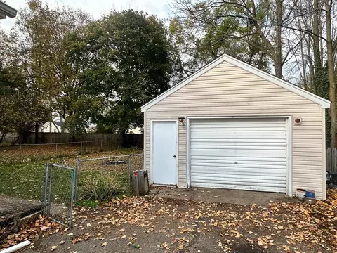 302 Hague Ave, Jackson, MI 49203 photo 21