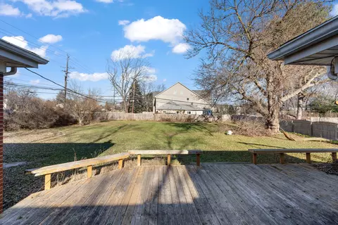 990 Muer Dr, Troy, MI 48084 photo 2