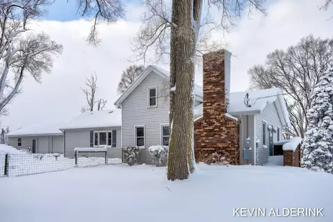 12243 56th Ave, Allendale, MI 49401