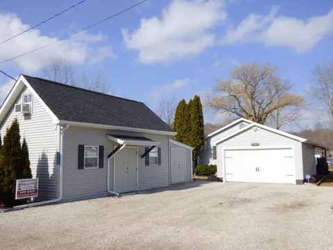 66090 Dolans Ave, Vandalia, MI 49095