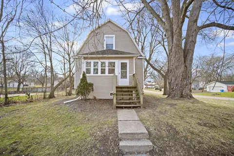 245 W High St, Jackson, MI 49203