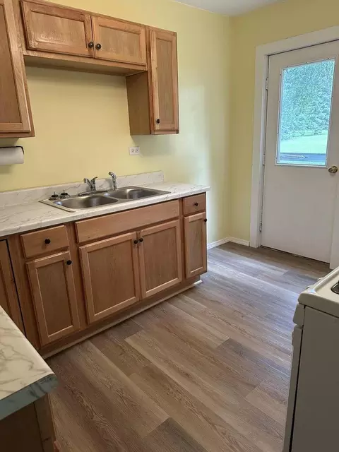 303 E Main St, Marion, MI 49665 photo 3