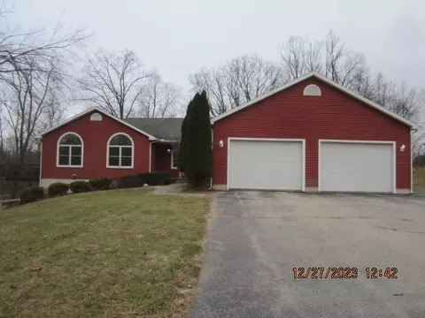 2834 Carson Hwy, Adrian, MI 49221