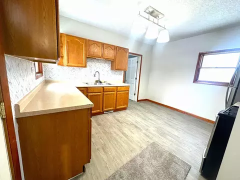 726 N State St, Jackson, MI 49202 photo 9