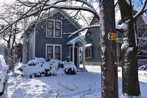 611 Forest St, Kalamazoo, MI 49008
