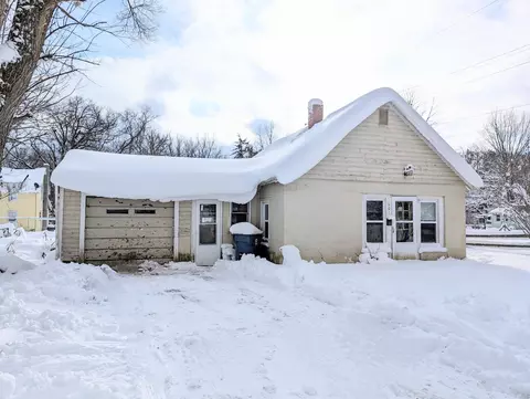 605 W Cass St, Bangor, MI 49013