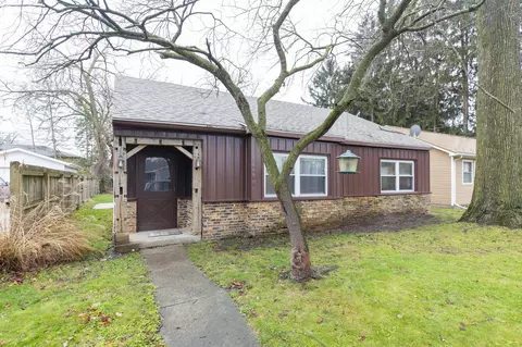 1706 Cedar St, Niles, MI 49120