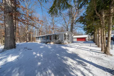 16011 Dodge St, Romulus, MI 48174