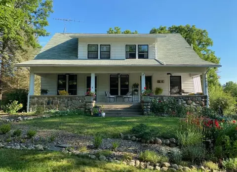 9020 Gross Rd, Dexter, MI 48130