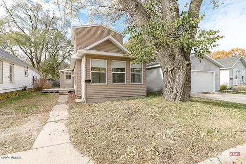 2211 Clifford St, Muskegon, MI 49441