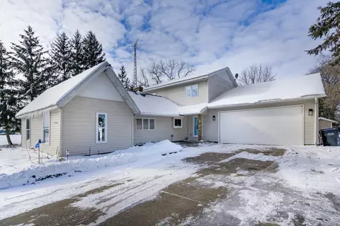 10660 S 12th St, Schoolcraft, MI 49087