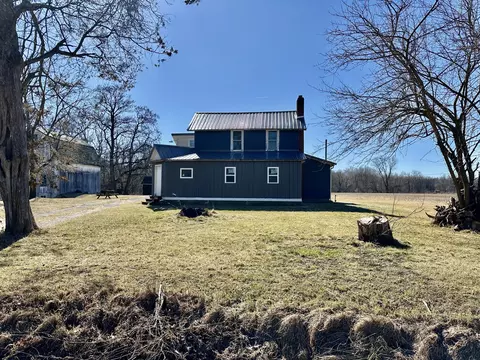 739 E Central Rd, Coldwater, MI 49036