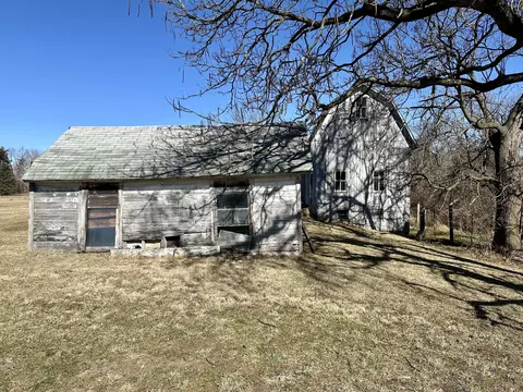 Exterior - 739 E Central Rd, Coldwater, MI 49036 photo 5 of 8