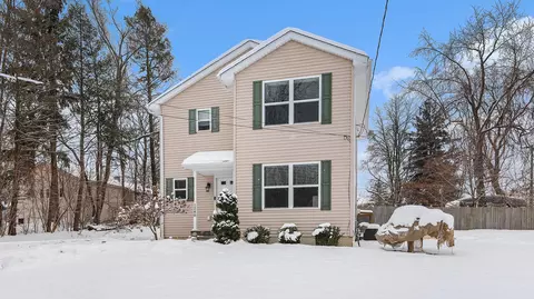 1280 Paul Blvd, Lake Orion, MI 48362