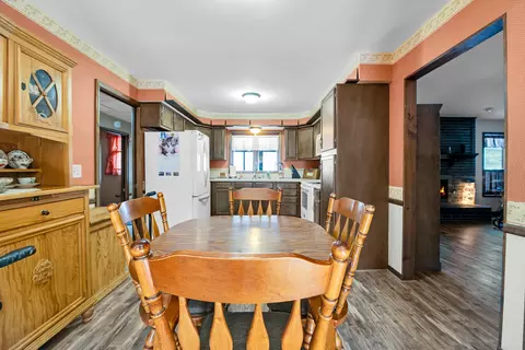 Dining - 845 E Wardlow Rd, Highland, MI 48356 photo 1 of 3