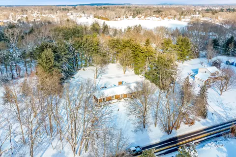 View/Area - 845 E Wardlow Rd, Highland, MI 48356 photo 4 of 6